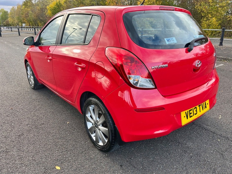 Used Hyundai i20 2013 for sale - 76368390: Photo 6