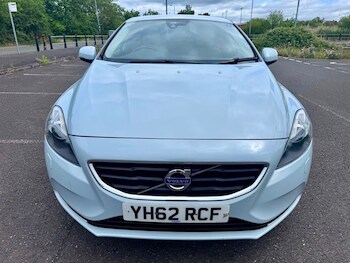 Used Volvo V40 2012 for sale - 78944220: Photo