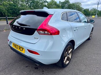 Used Volvo V40 2012 for sale - 78944220: Photo