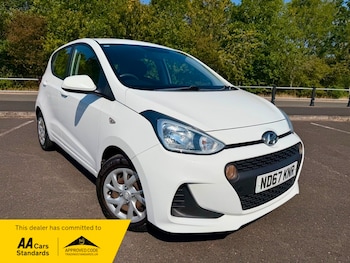 Used Hyundai i10 2018 for sale - 79423377: Photo