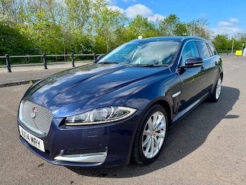 Used Jaguar XF 2014 for sale - 78444133: Photo
