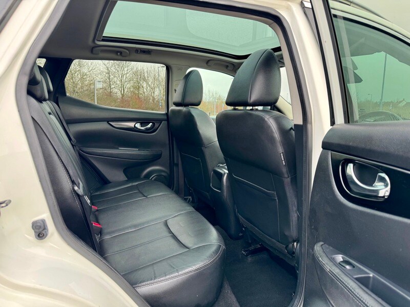 Used Nissan Qashqai 2015 for sale - 77508204: Photo 12