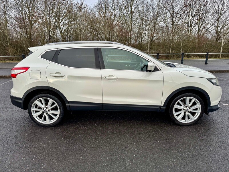 Used Nissan Qashqai 2015 for sale - 77508204: Photo 7