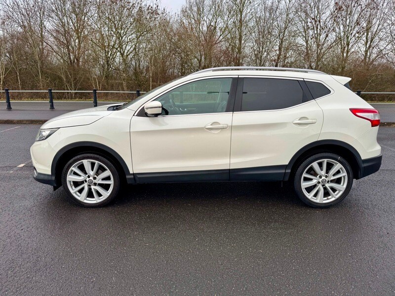 Used Nissan Qashqai 2015 for sale - 77508204: Photo 8