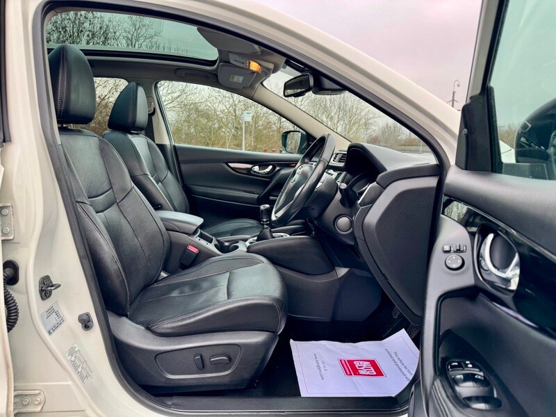 Used Nissan Qashqai 2015 for sale - 77508204: Photo 9