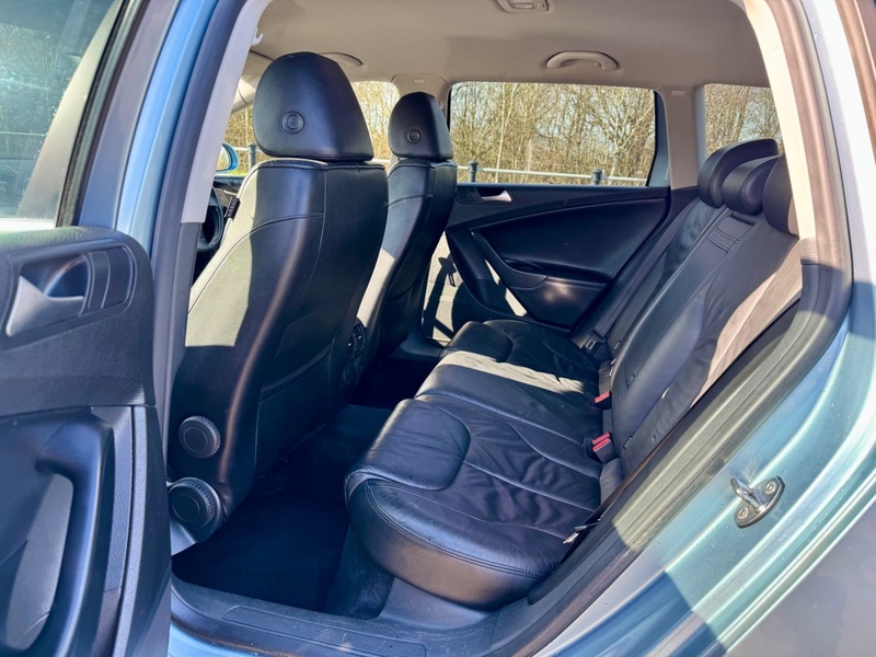 Used Volkswagen Passat 2009 for sale - 77805683: Photo 13