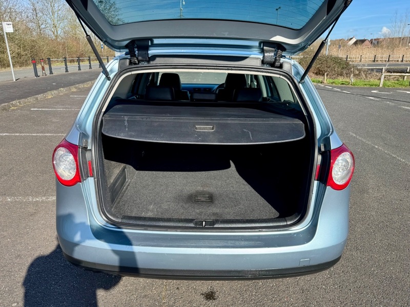 Used Volkswagen Passat 2009 for sale - 77805683: Photo 14