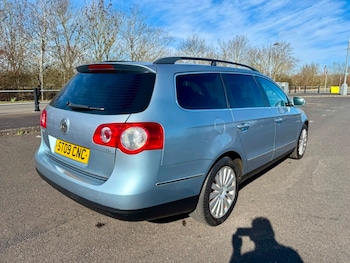 Used Volkswagen Passat 2009 for sale - 77805683: Photo