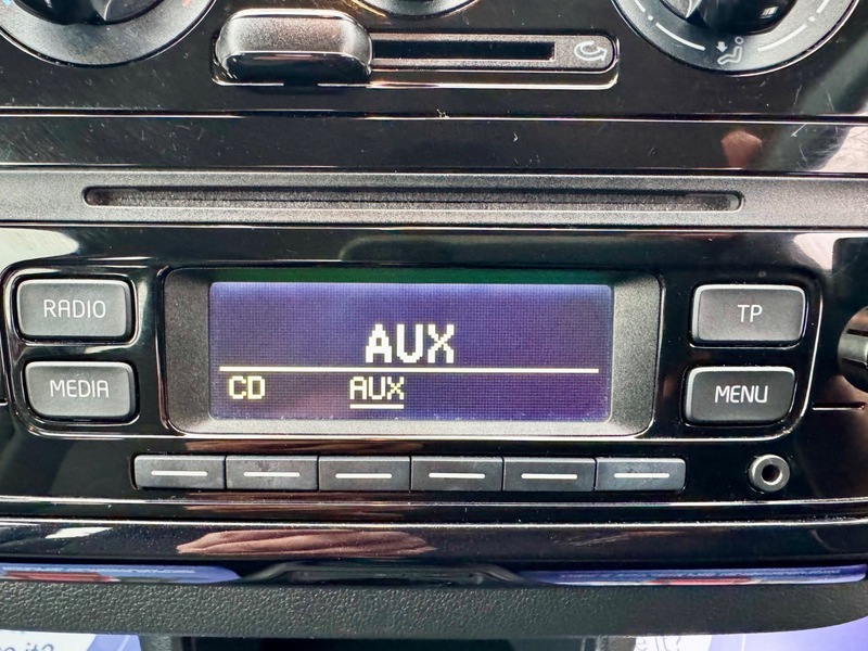 Used Volkswagen up! 2015 for sale - 77328825: Photo 16