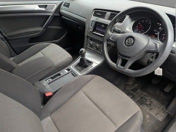 Used Volkswagen Golf 2014 for sale - 78236253: Photo
