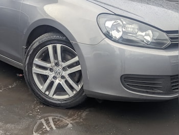 Used Volkswagen Golf 2010 for sale - 79130734: Photo