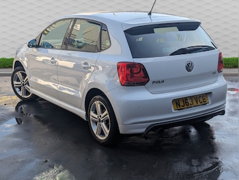 Used Volkswagen Polo 2013 for sale - 77880977: Photo