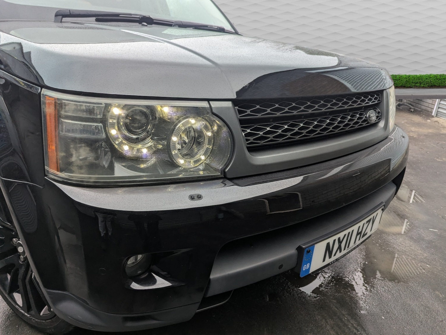 Used Land Rover Range Rover Sport 2011 for sale - 78134943: Photo 11