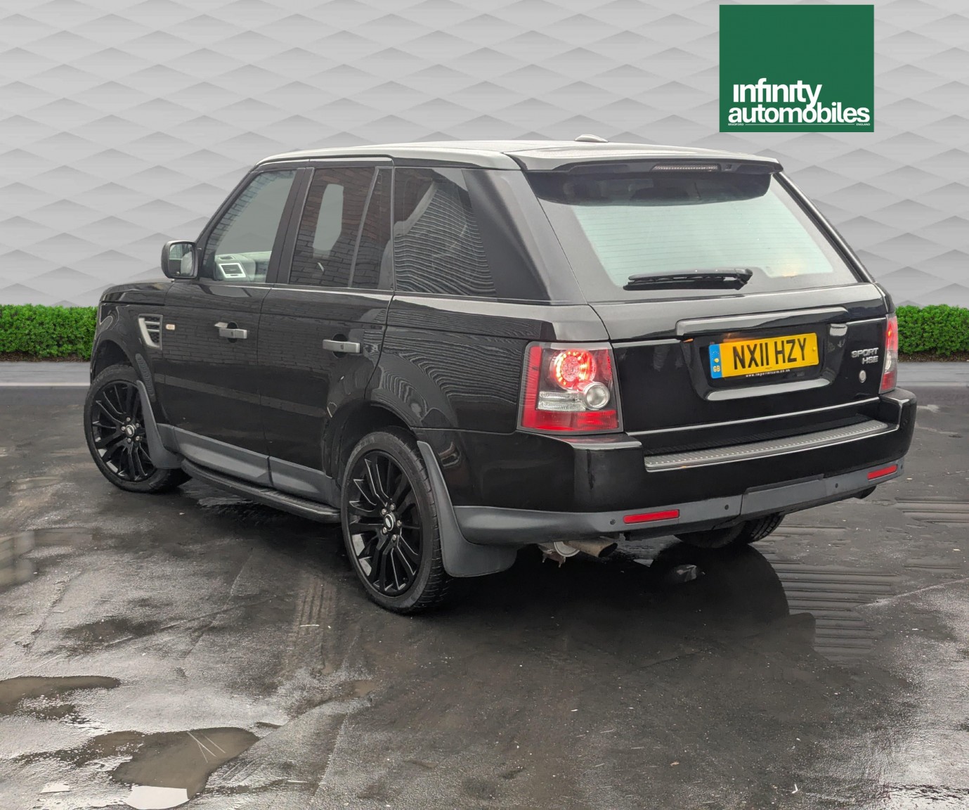 Used Land Rover Range Rover Sport 2011 for sale - 78134943: Photo 2