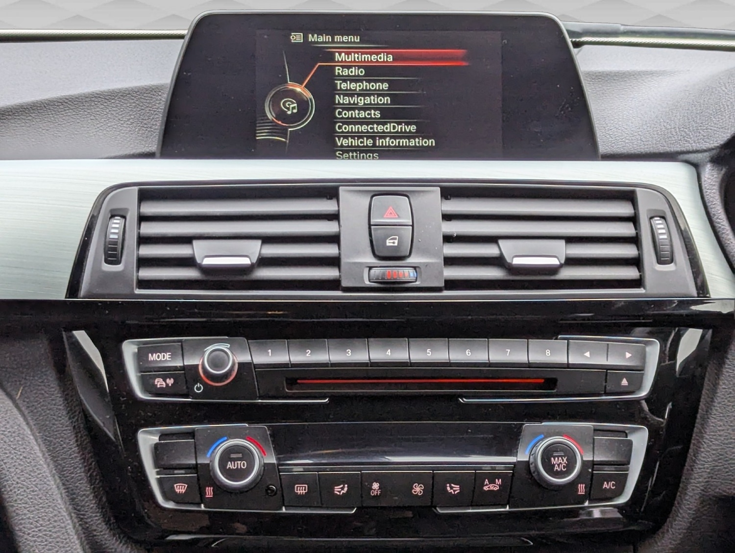 Used BMW 3 Series 2016 for sale - 77694339: Photo 16