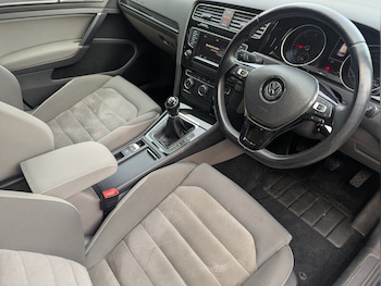 Used Volkswagen Golf 2014 for sale - 78098262: Photo