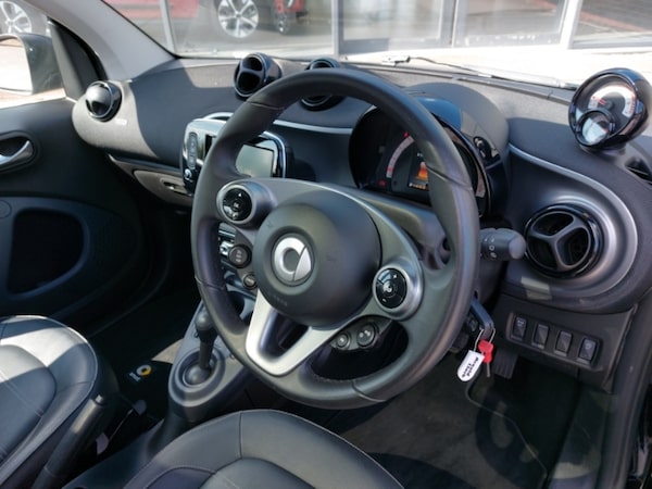 Used smart fortwo 2018 for sale - 76343555: Photo 10