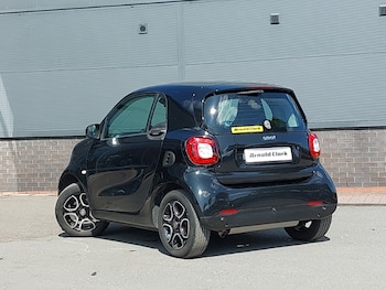 Used smart fortwo 2018 for sale - 76343555: Photo 3