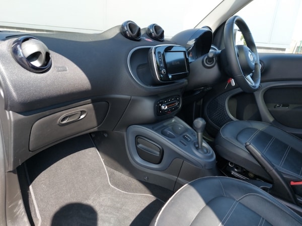Used smart fortwo 2018 for sale - 76343555: Photo 5