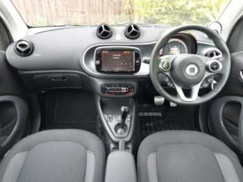 Used smart fortwo 2021 for sale - 74578776: Photo