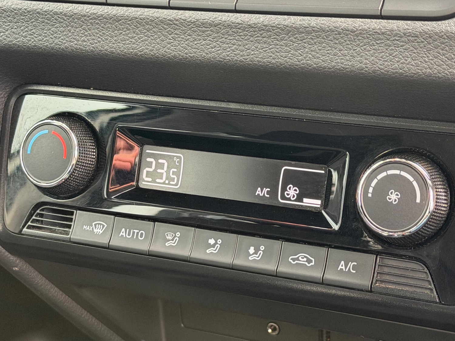 Used Skoda Fabia 2016 for sale - 78047306: Photo 22