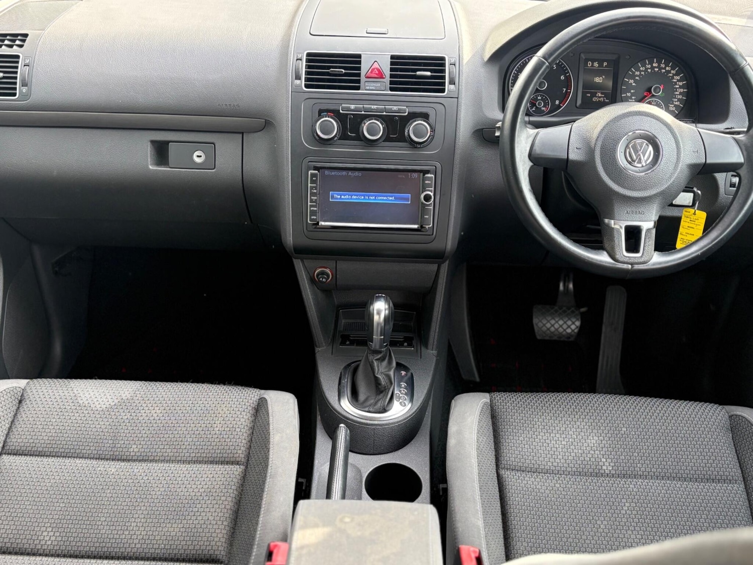 Used Volkswagen Touran for sale - 77103585: Photo 2