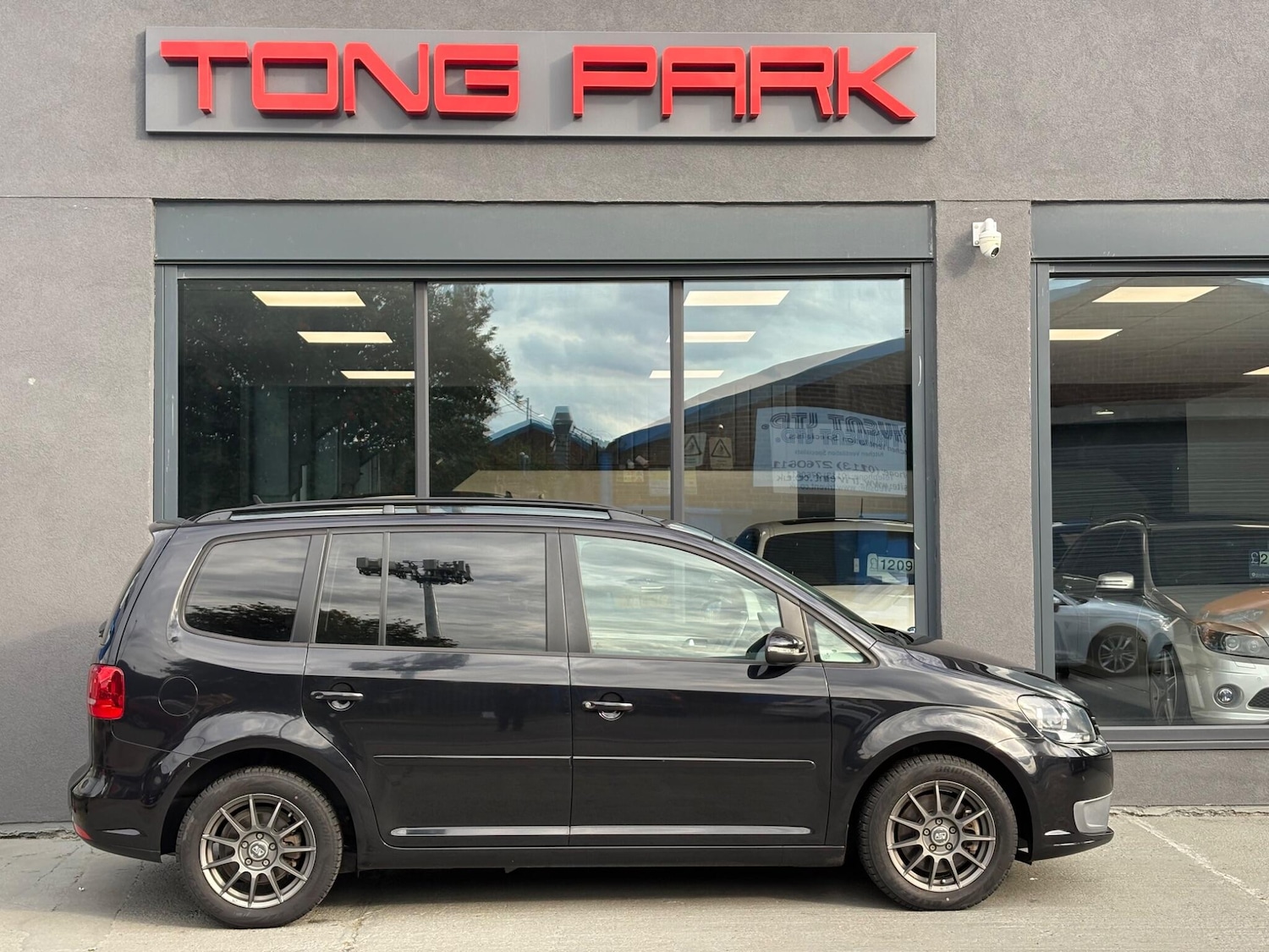 Used Volkswagen Touran for sale - 77103585: Photo 22