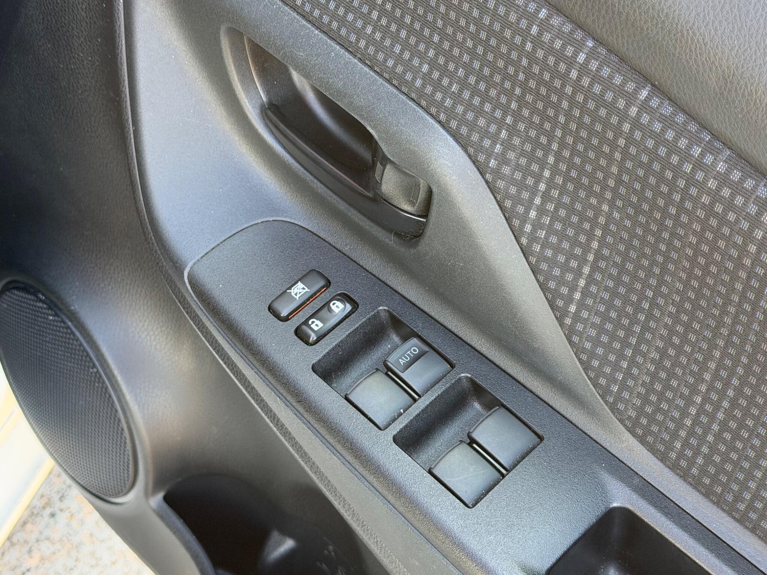 Used Toyota Yaris for sale - 78047114: Photo 17