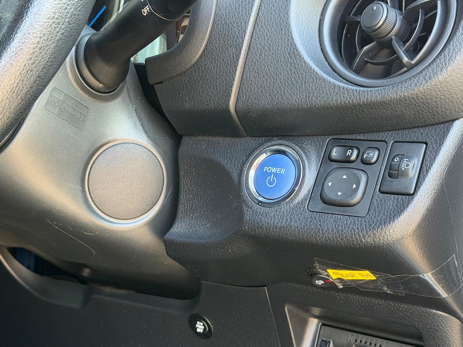 Used Toyota Yaris for sale - 78047114: Photo 18