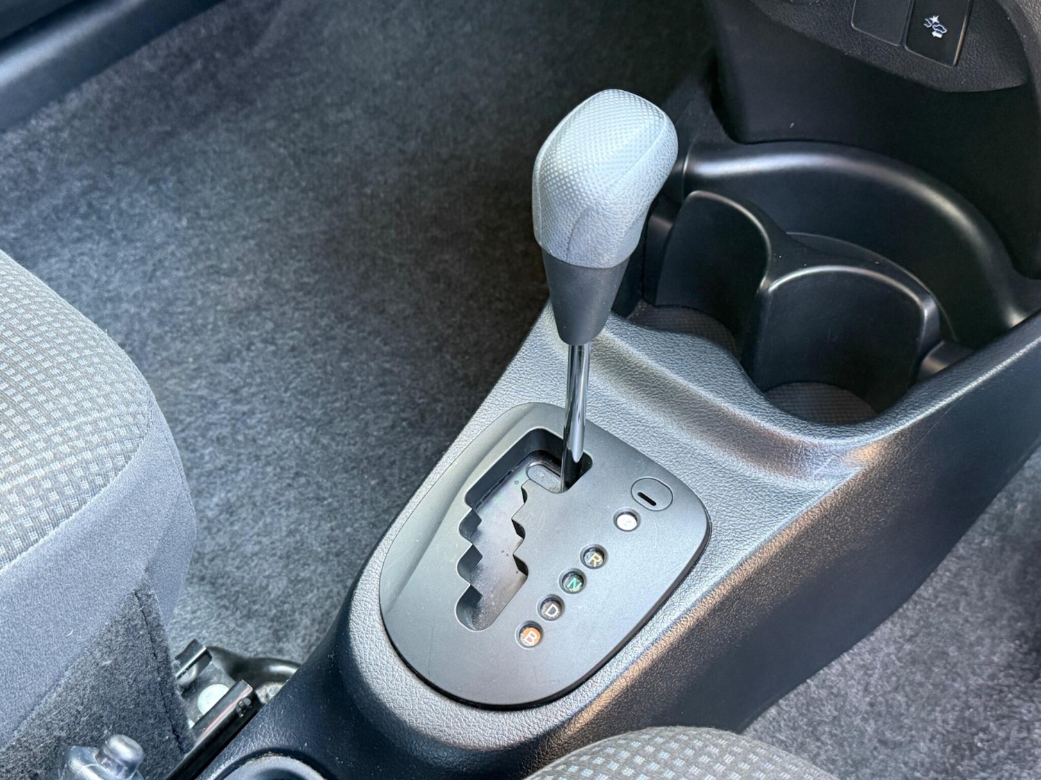 Used Toyota Yaris for sale - 78047114: Photo 21