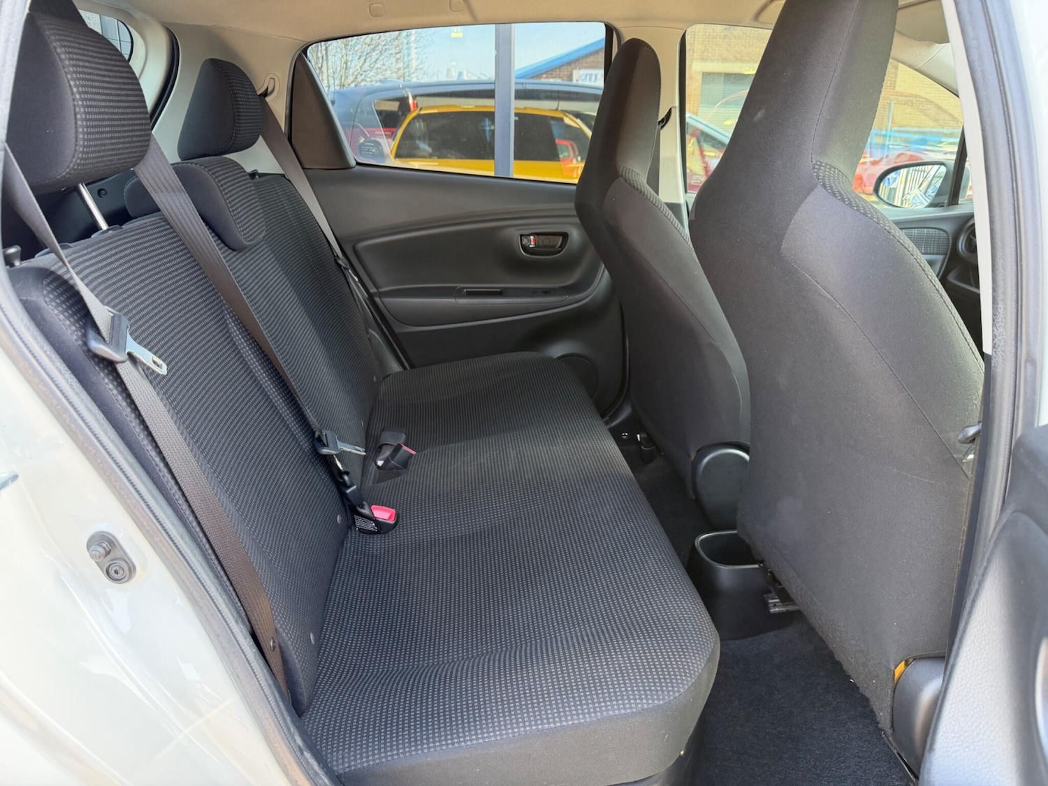 Used Toyota Yaris for sale - 78047114: Photo 28