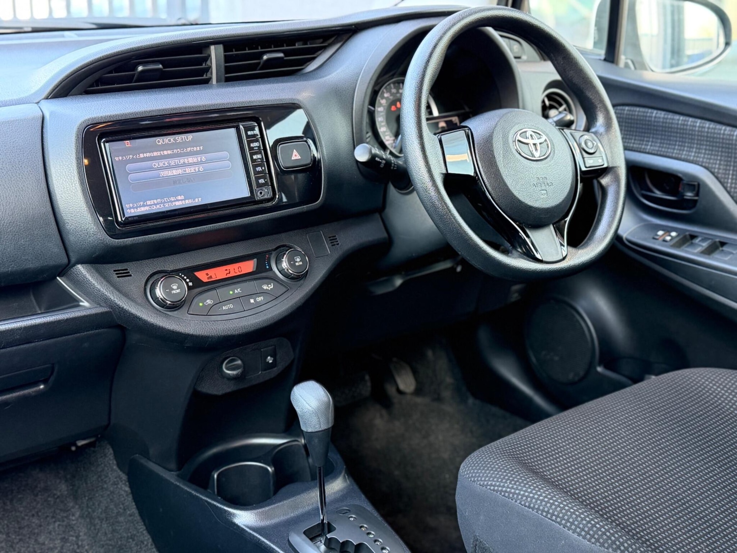 Used Toyota Yaris for sale - 78047114: Photo 3