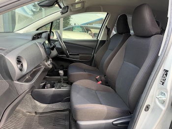 Used Toyota Yaris 2016 for sale - 79565461: Photo