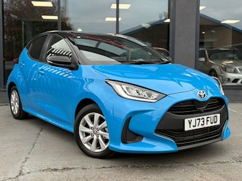 Used Toyota Yaris 2023 for sale - 77109716: Photo
