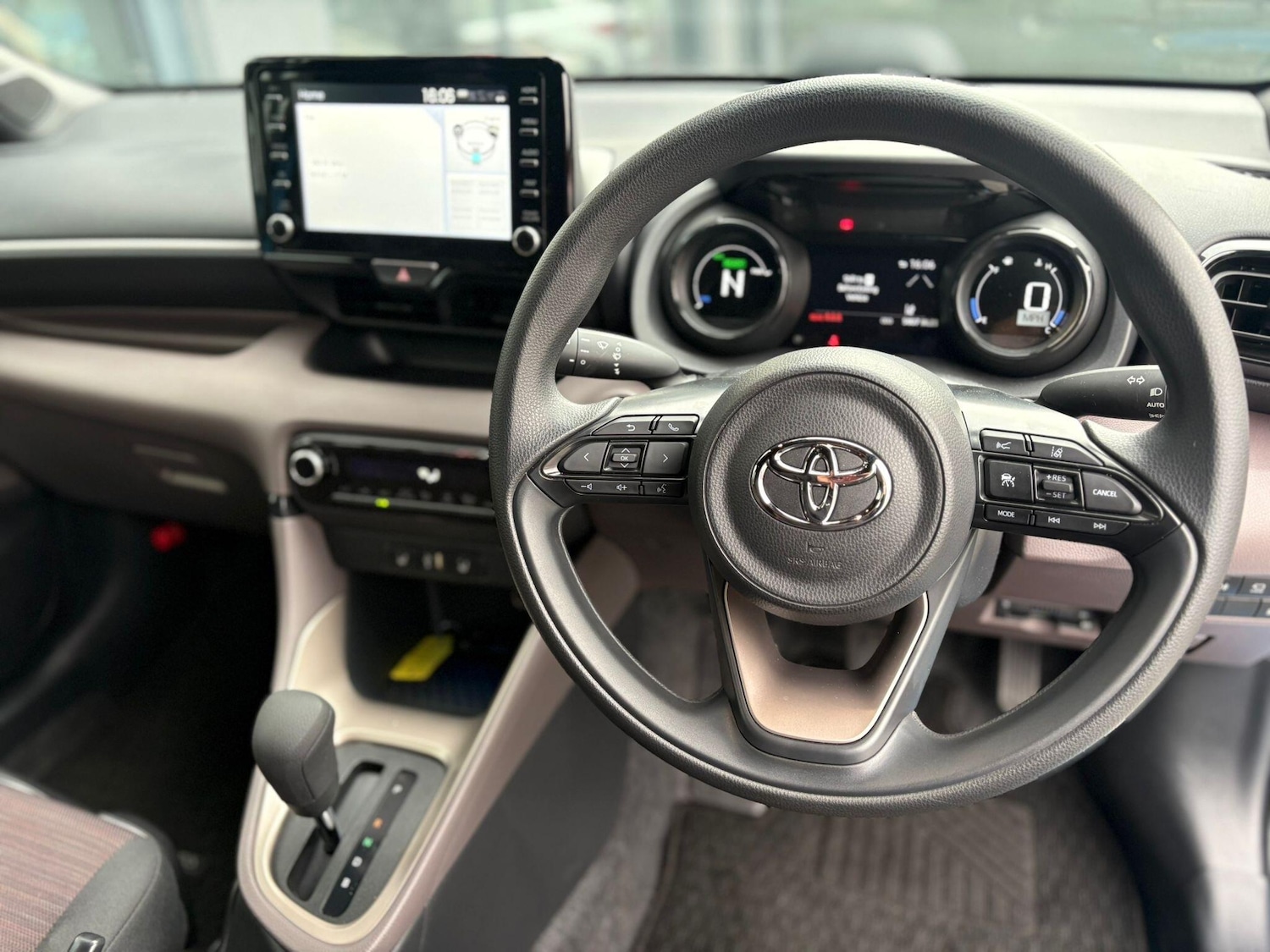 Used Toyota Yaris for sale - 77109716: Photo 8