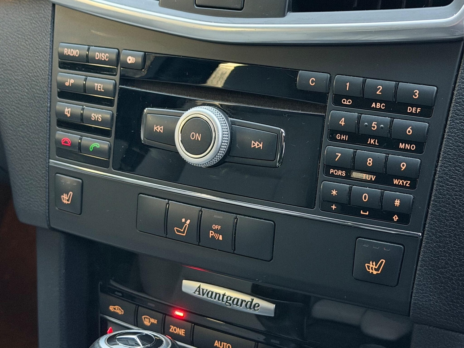 Used Mercedes-Benz E Class for sale - 77549338: Photo 9