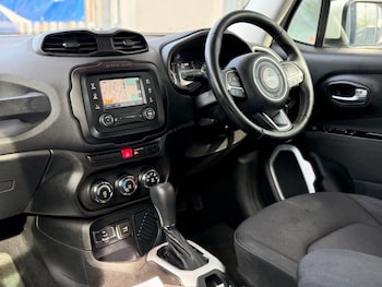 Used Jeep Renegade 2015 for sale - 78275552: Photo