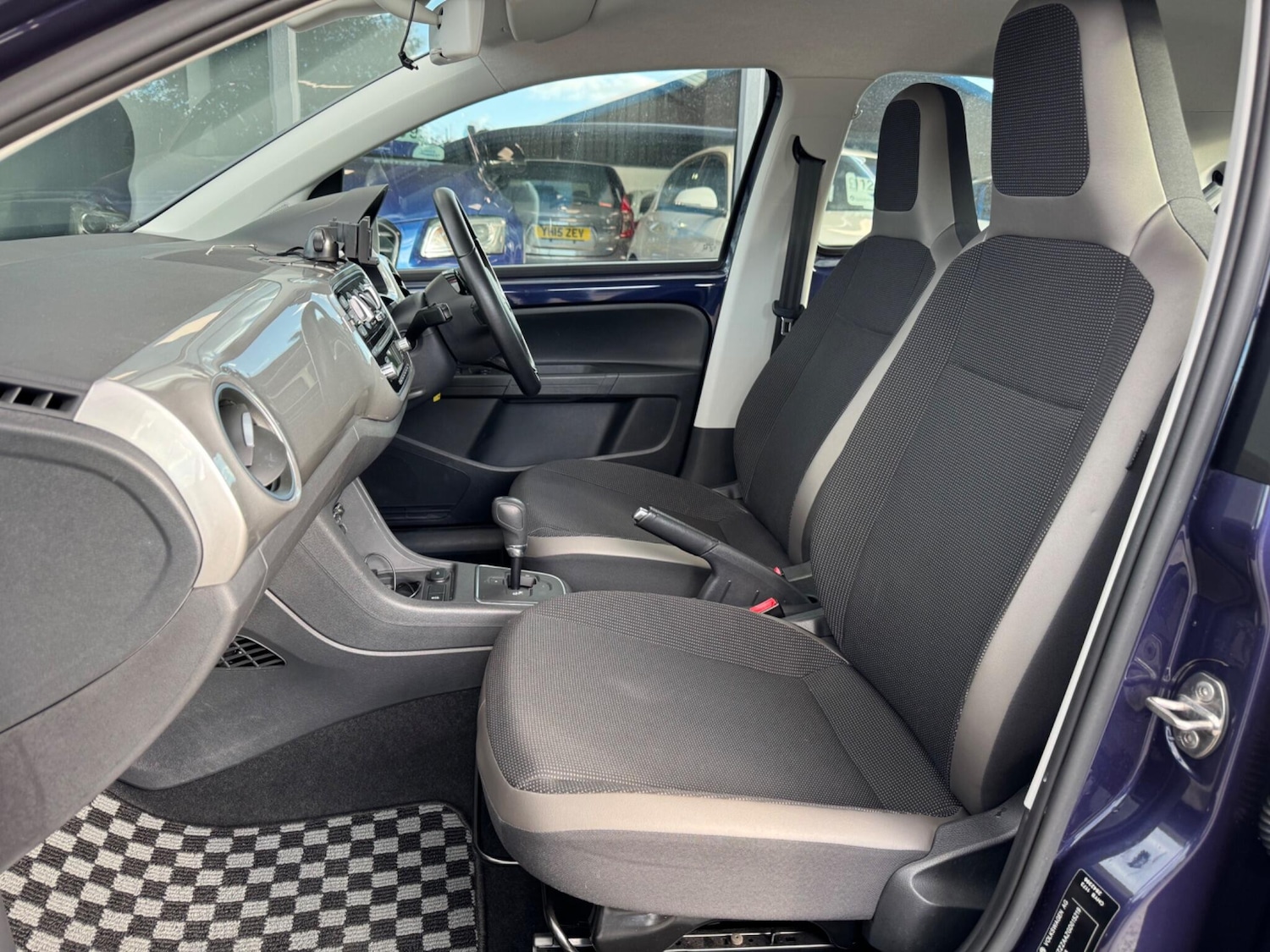 Used Volkswagen up! for sale - 77103646: Photo 13