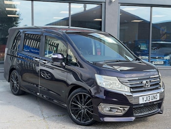 Used Honda Stepwagon 2013 for sale - 79540278: Photo