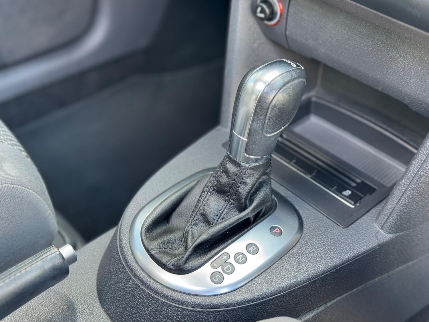 Used Volkswagen Touran for sale - 77291828: Photo 17