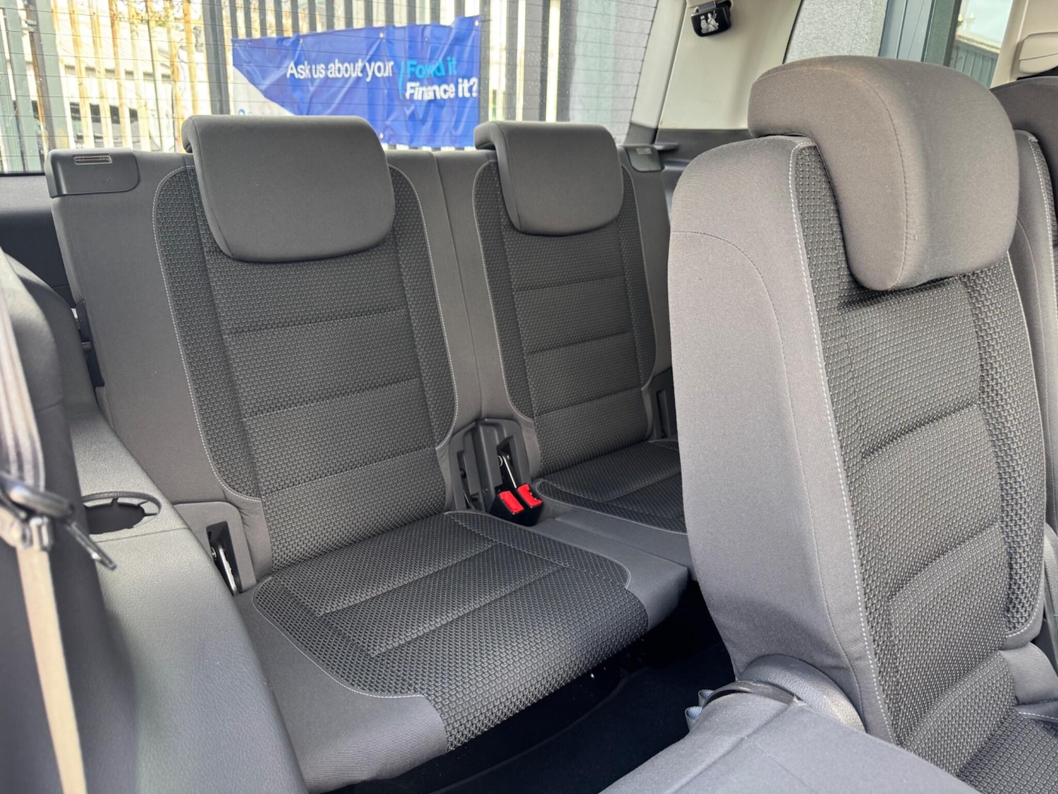 Used Volkswagen Touran for sale - 77291828: Photo 27