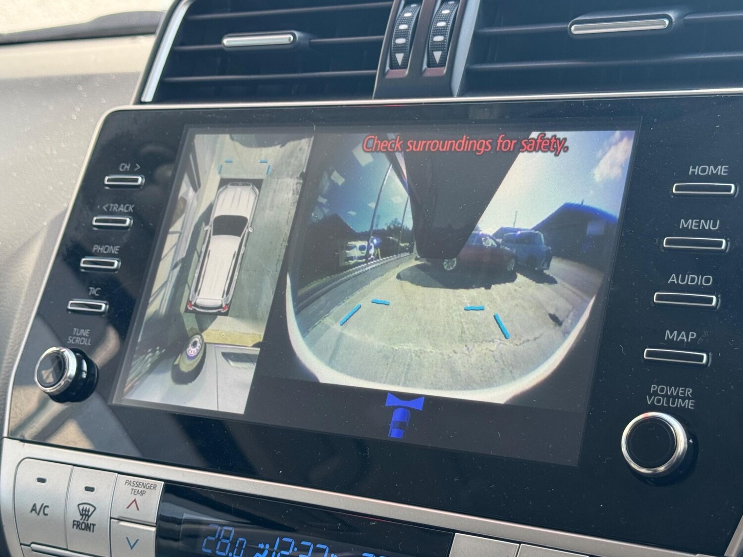 Used Toyota Land Cruiser for sale - 77854183: Photo 32