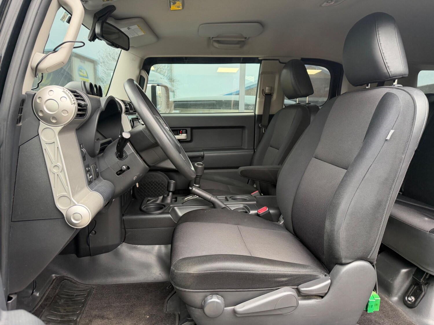 Used Toyota FJ Cruiser for sale - 78184173: Photo 14