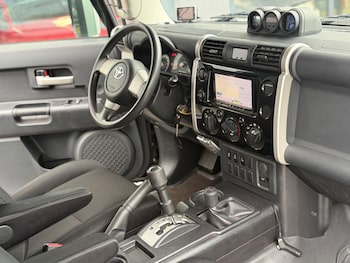 Used Toyota FJ Cruiser 2015 for sale - 78184173: Photo