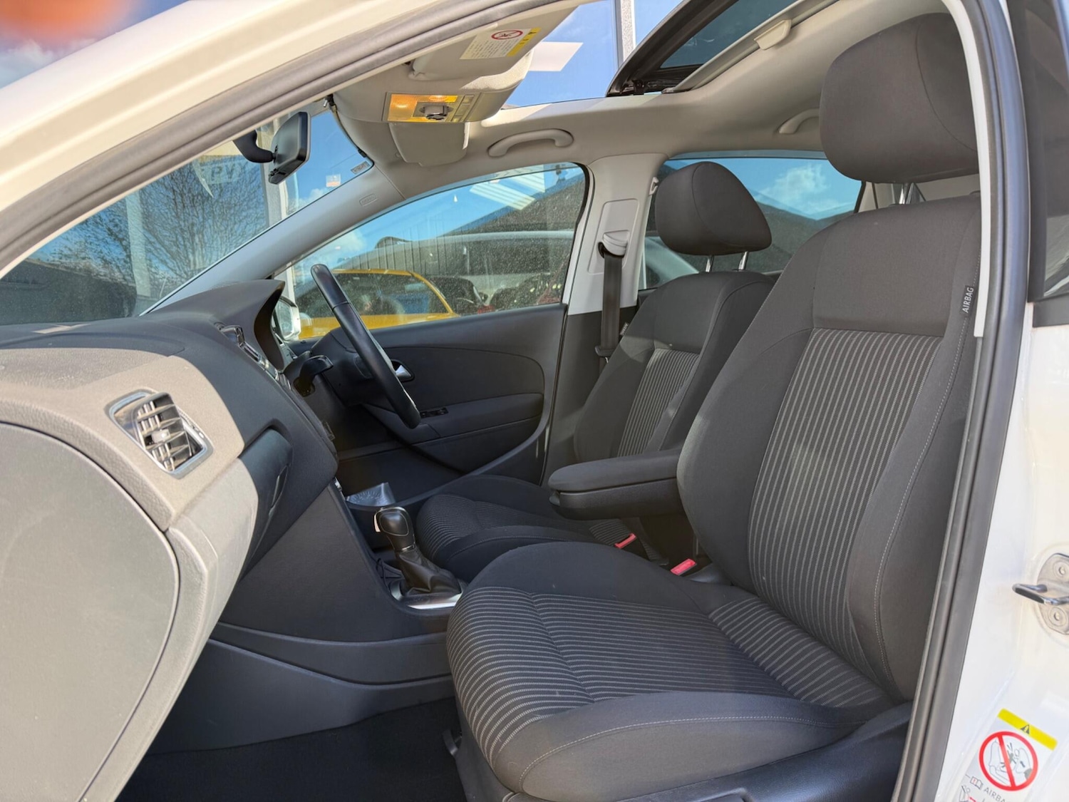 Used Volkswagen Polo for sale - 77978159: Photo 14