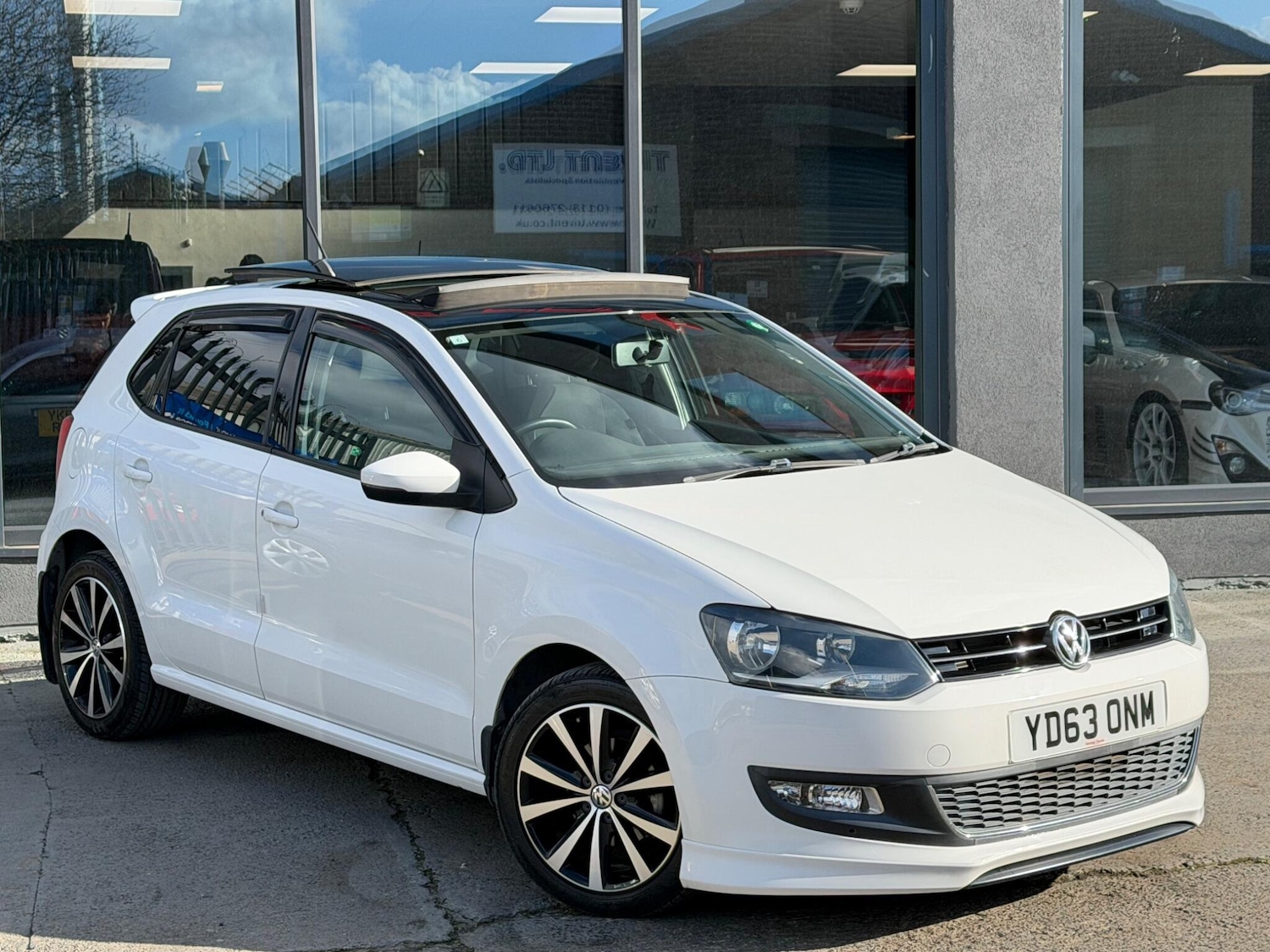 Used Volkswagen Polo for sale - 77978159: Photo 2