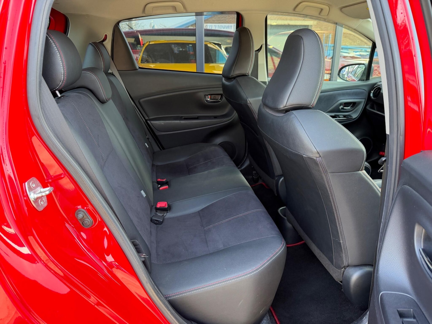 Used Toyota Yaris for sale - 78047473: Photo 30