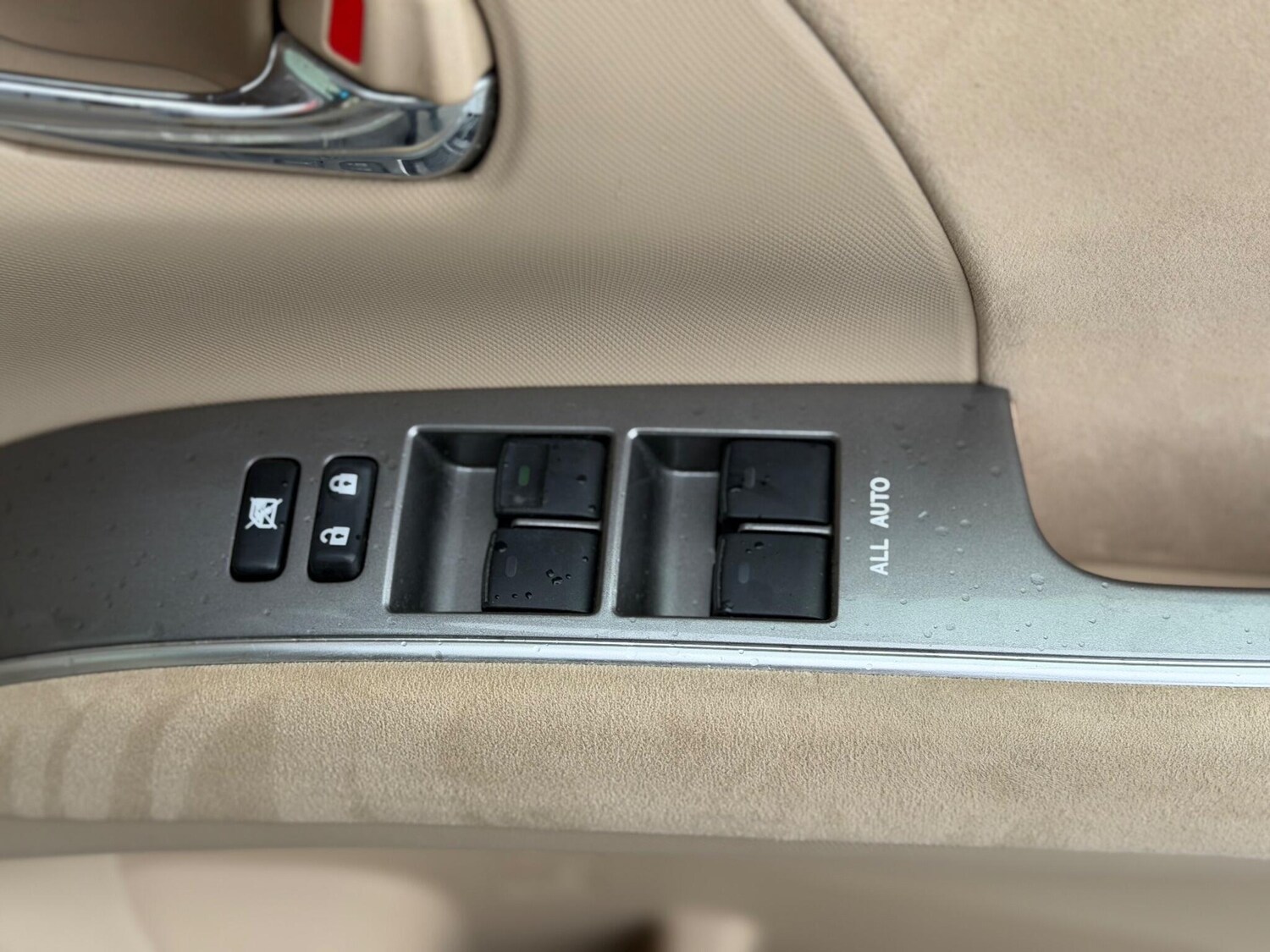 Used Toyota Estima for sale - 77103561: Photo 23