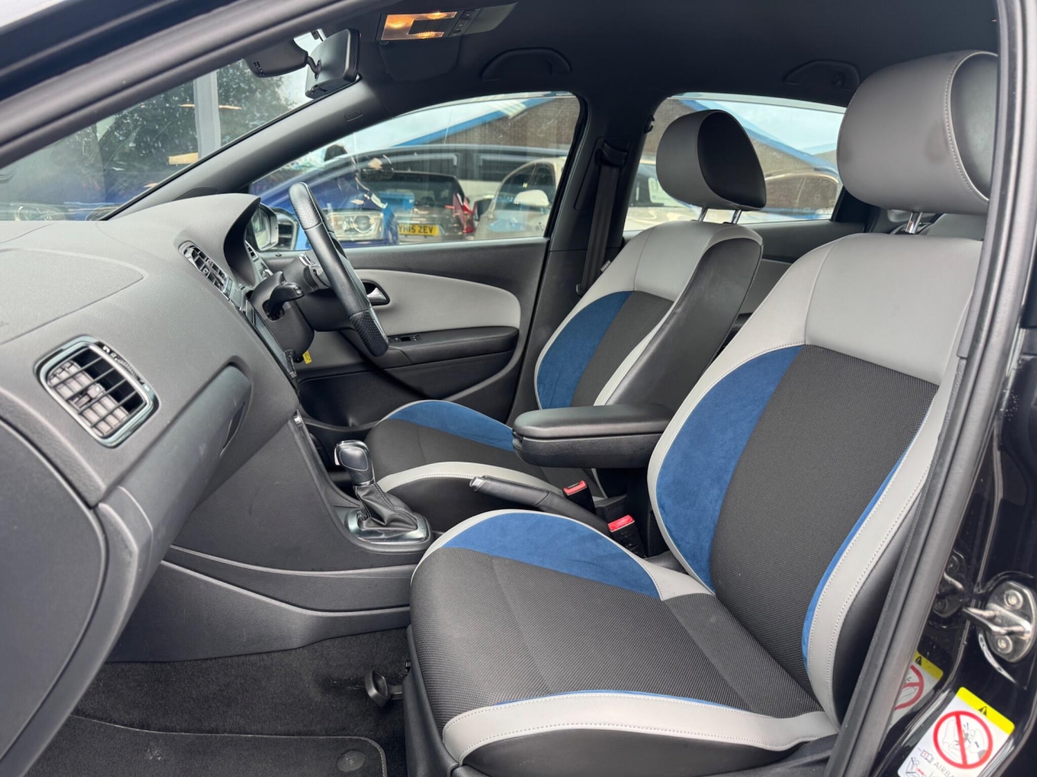 Used Volkswagen Polo for sale - 77103661: Photo 12