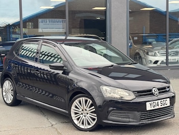 Used Volkswagen Polo 2014 for sale - 77103661: Photo